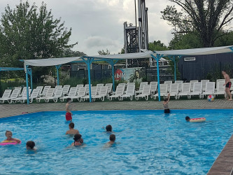 По железной дороге за радостью: семейный отдых на «Станции Морской»